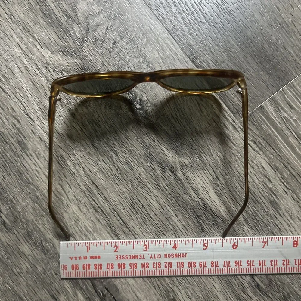 VINTAGE 70s OVERSIZED TORTOISE LADIES OVAL SUNGLASSES + CASE